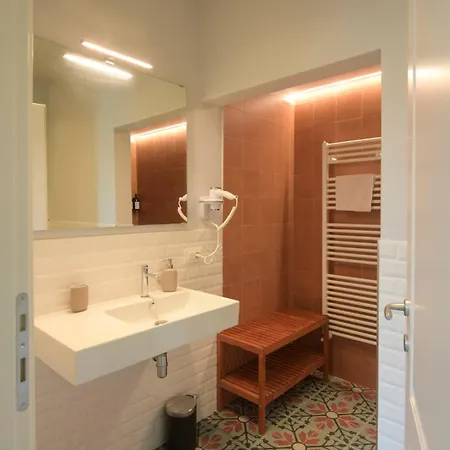 Magnolia 3*