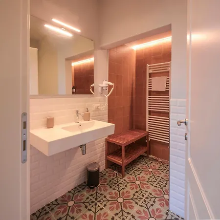 Magnolia 3*